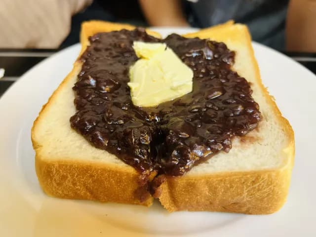 Ogura toast